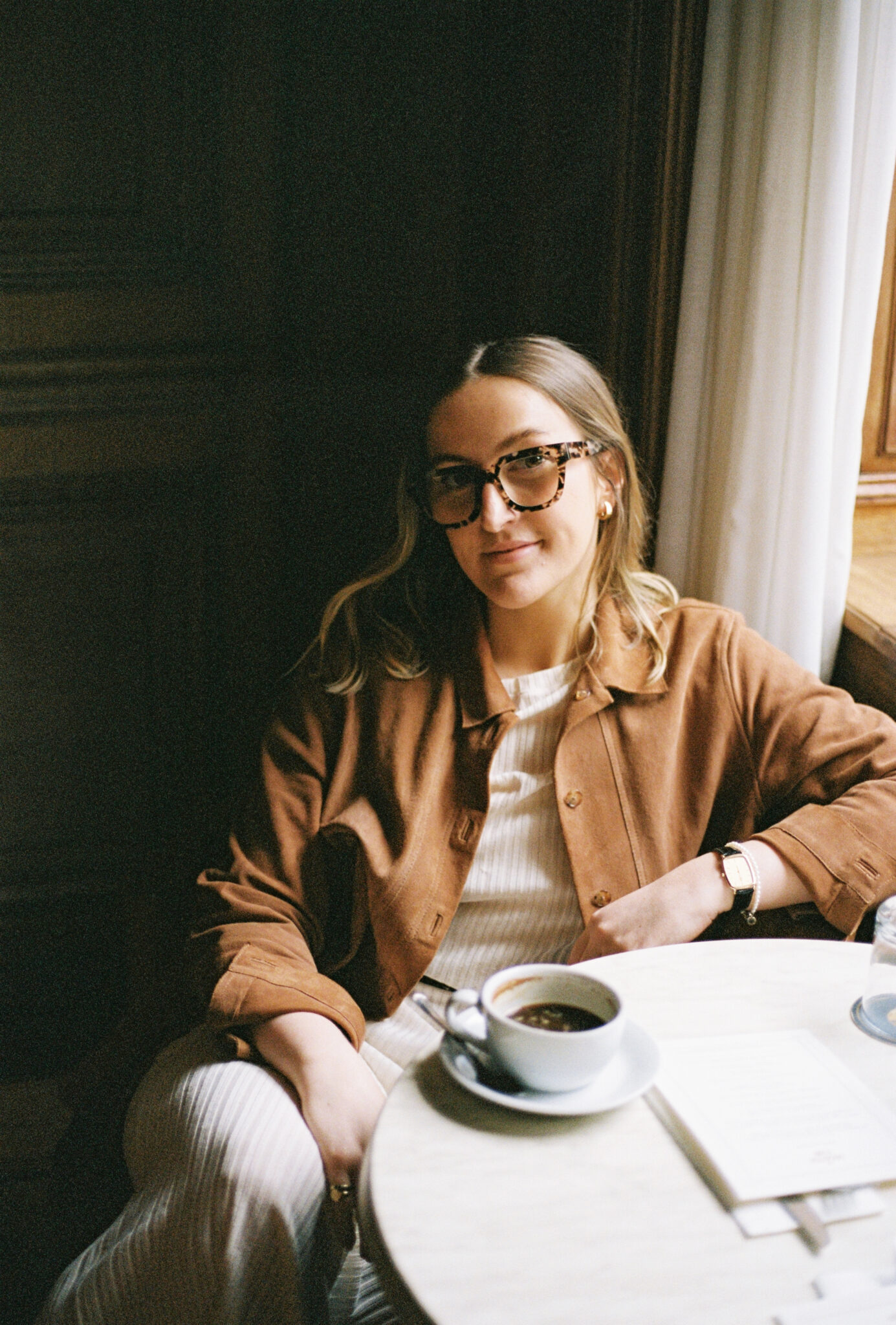 1102206-R1-19-20A Pippa Perriam